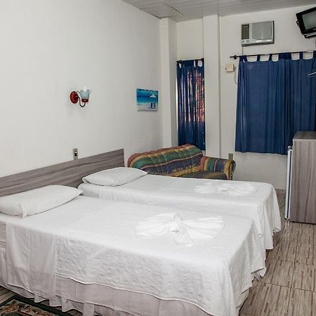 Residencial Ilha Dourada Hotel Governador Celso Ramos Bilik gambar